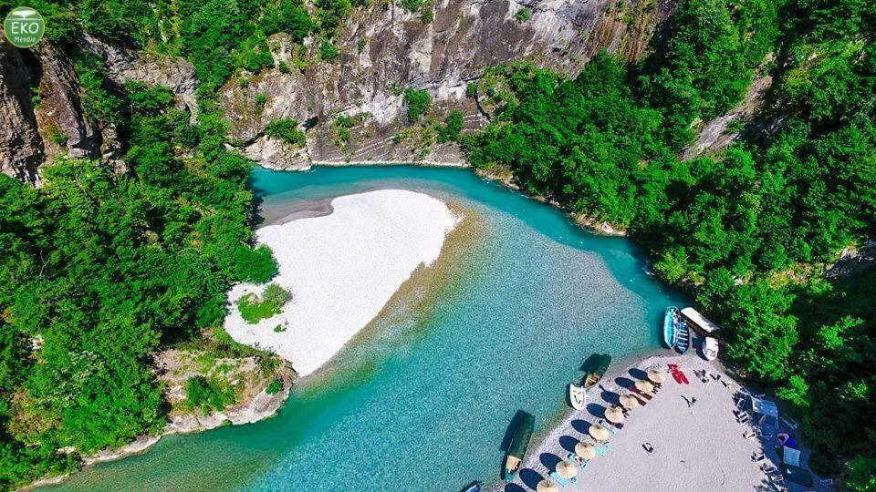 Park Blini Shala River Moll' e Shoshit Exterior photo